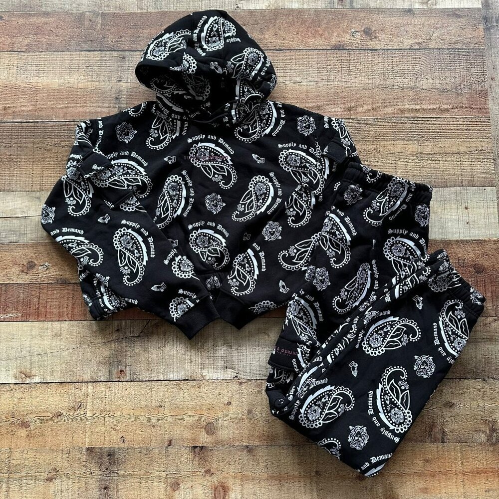 Supply & Demand bandana black paisley cropped hoodie and jogger pants set -M